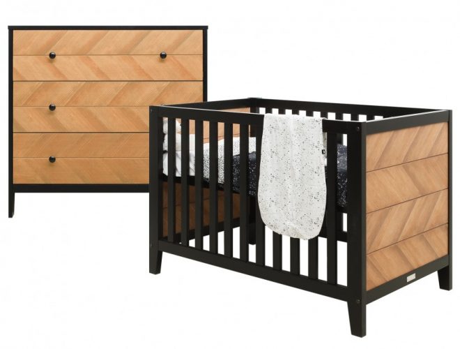 Job babykamer