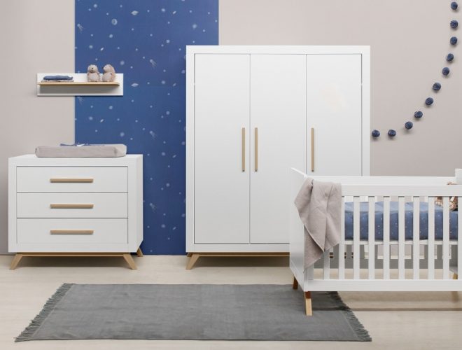 fenna babykamer met 3-deurskast